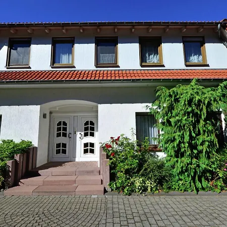 Apartment With Garden In Eimelrod *